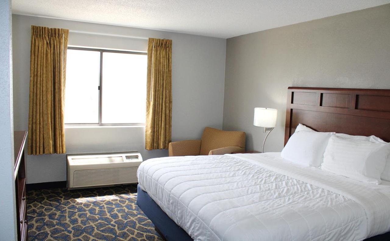 Greenlight Inn & Suites St James Saint James Buitenkant foto