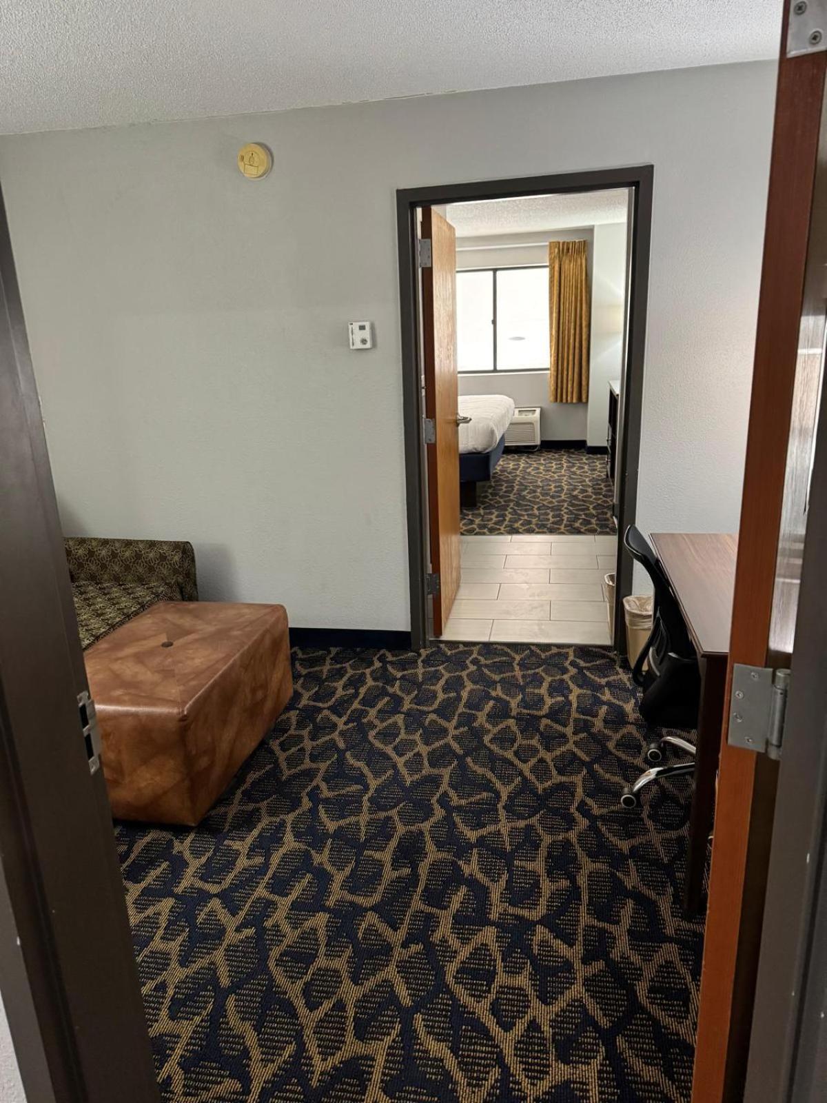 Greenlight Inn & Suites St James Saint James Buitenkant foto